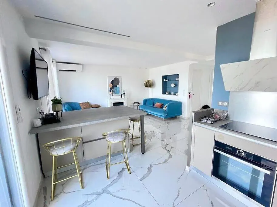Beach Front, Superbe Appartement Pour 4 Personnes Nizza Francia