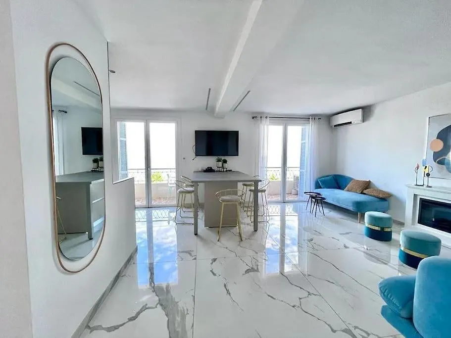 Apartment Beach Front, Superbe Appartement Pour 4 Personnes Nice